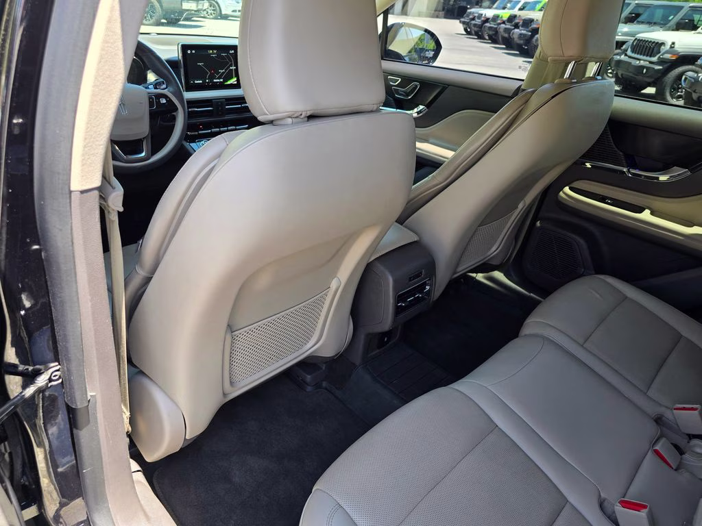2022 Black Metallic Lincoln Corsair Standard FWD SUV