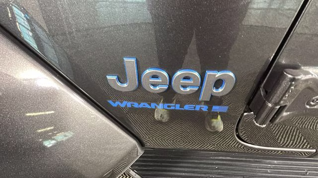 2024 Granite Crystal Metallic Clearcoat Jeep Wrangler Sport S 4xe 4X4 SUV