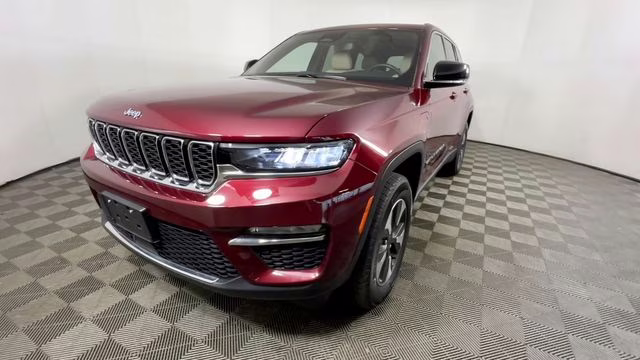 2023 Velvet Red Pearlcoat Jeep Grand Cherokee 4xe 4X4 SUV
