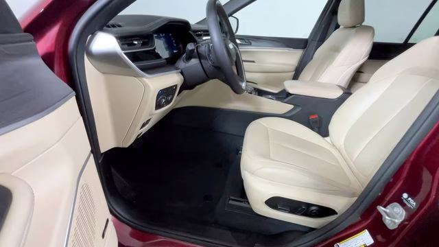 2023 Velvet Red Pearlcoat Jeep Grand Cherokee 4xe 4X4 SUV