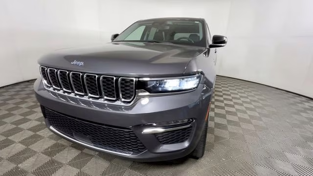 2023 Baltic Gray Metallic Clearcoat Jeep Grand Cherokee 4xe 4X4 SUV