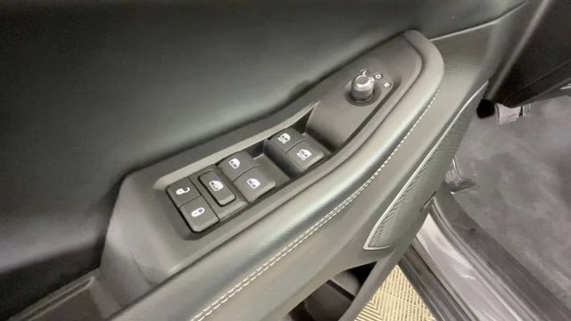 2023 Baltic Gray Metallic Clearcoat Jeep Grand Cherokee 4xe 4X4 SUV