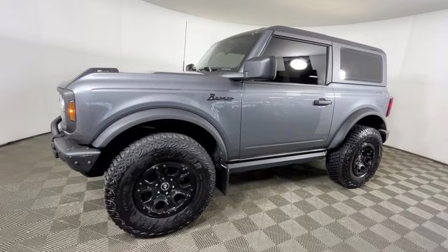 2021 Gray Metallic Ford Bronco Base 4X4 SUV