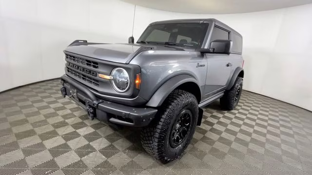 2021 Gray Metallic Ford Bronco Base 4X4 SUV