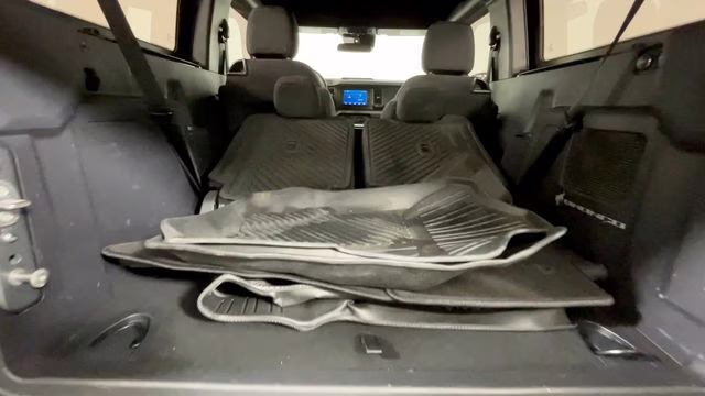 2021 Gray Metallic Ford Bronco Base 4X4 SUV