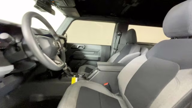 2021 Gray Metallic Ford Bronco Base 4X4 SUV