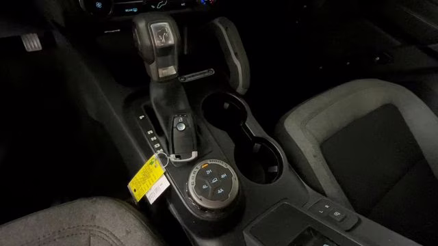 2021 Gray Metallic Ford Bronco Base 4X4 SUV