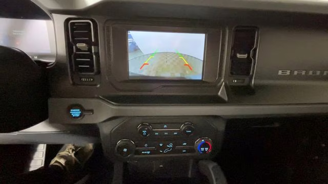 2021 Gray Metallic Ford Bronco Base 4X4 SUV