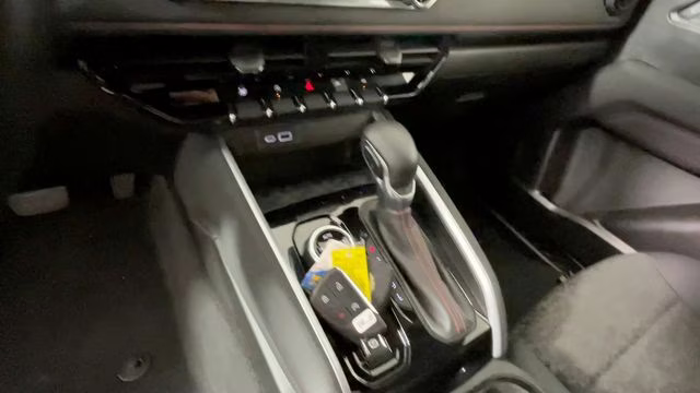 2024 Summit White Chevrolet Colorado Z71 4X4 Truck