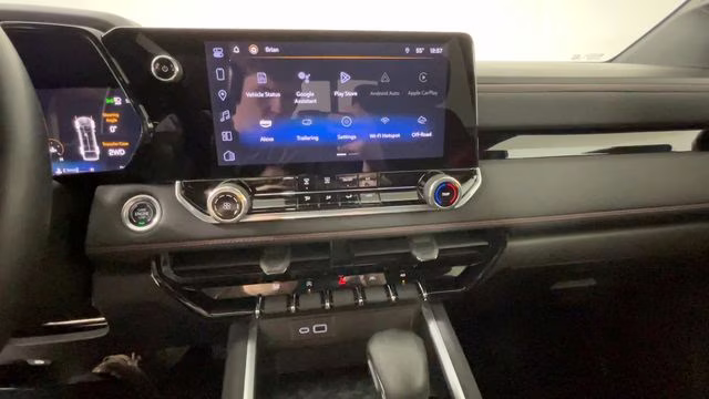 2024 Summit White Chevrolet Colorado Z71 4X4 Truck