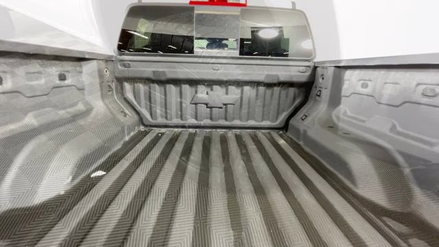 2025 Summit White Chevrolet Colorado Trail Boss 4X4 Truck