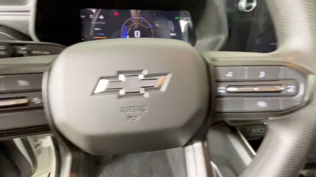 2025 Summit White Chevrolet Colorado Trail Boss 4X4 Truck