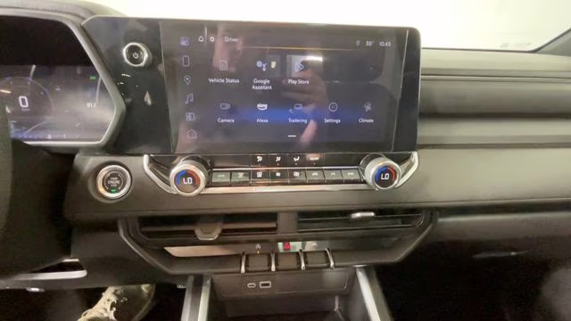 2025 Summit White Chevrolet Colorado Trail Boss 4X4 Truck