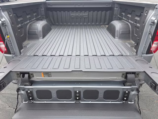 2026 Sterling Metallic GMC Sierra 1500 SLE 4X4 Truck