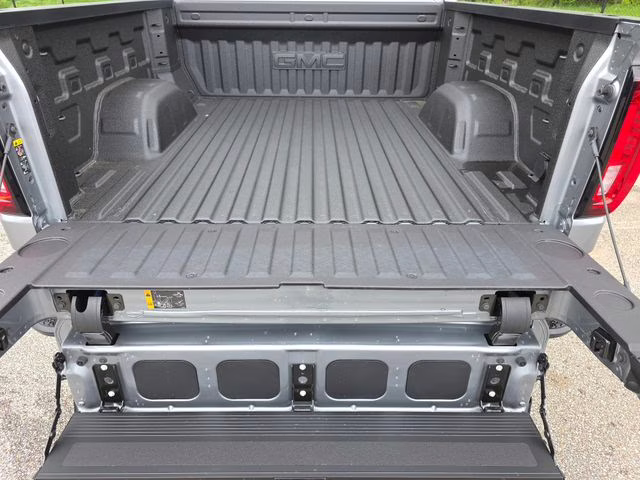2026 Sterling Metallic GMC Sierra 1500 AT4X 4X4 Truck