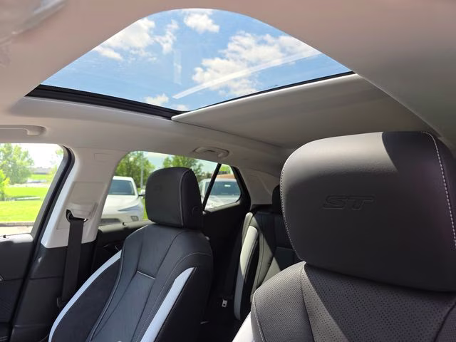 2026 Iridescent White Tricoat Buick Envision Sport Touring AWD SUV