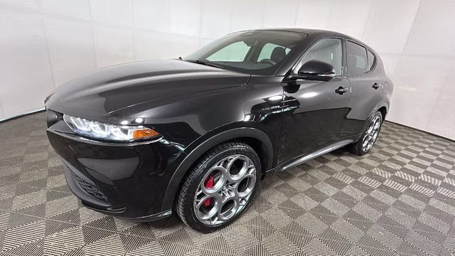 2024 Alfa Black Alfa Romeo Tonale Veloce AWD SUV