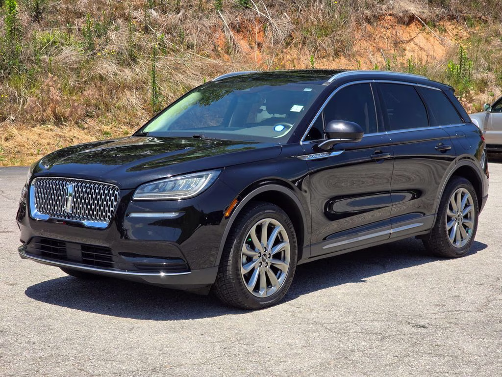2022 Black Metallic Lincoln Corsair Standard FWD SUV