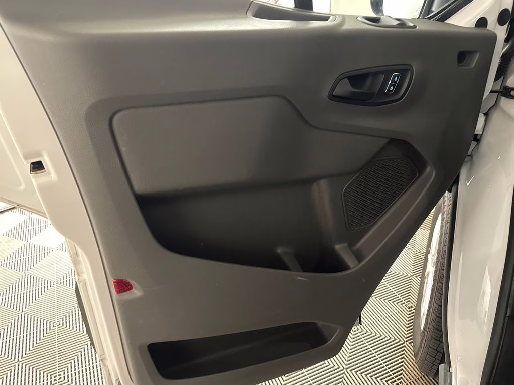2023 Oxford White Ford Transit-350 XLT RWD Crossover