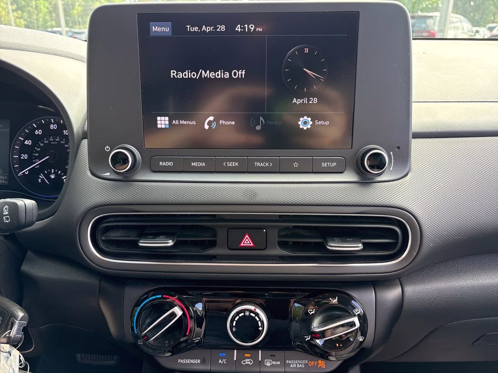 2023 Ecotronic Gray Hyundai Kona SE AWD SUV