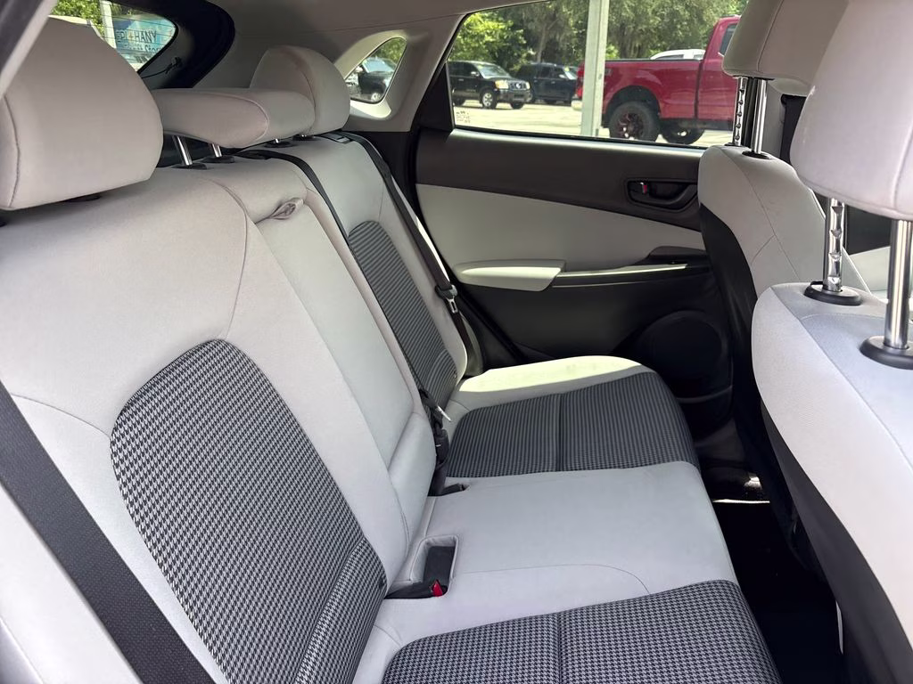 2023 Ecotronic Gray Hyundai Kona SE AWD SUV