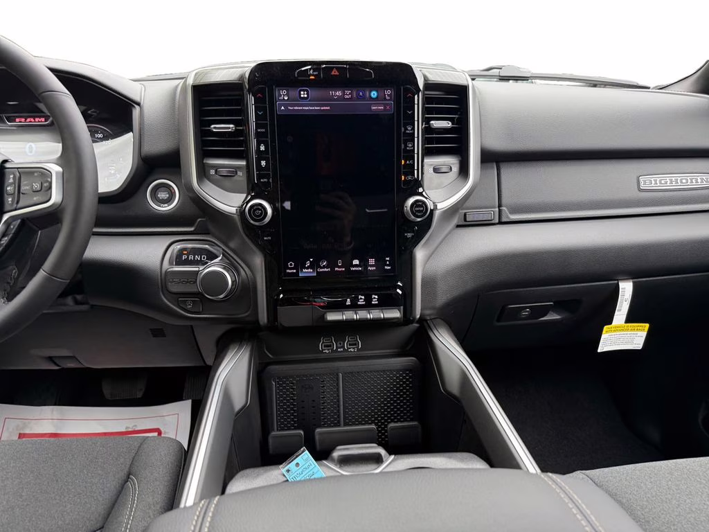 2026 Diamond Black Crystal Pearlcoat Ram 1500 Big Horn/Lone Star RWD Truck