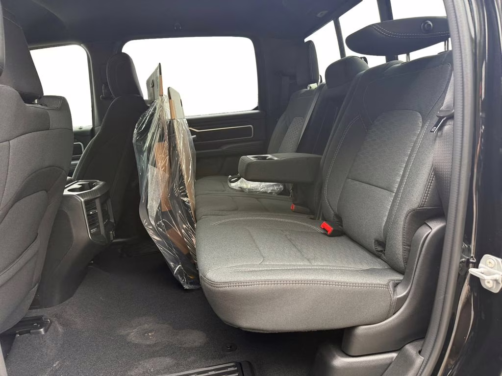 2026 Diamond Black Crystal Pearlcoat Ram 1500 Big Horn/Lone Star RWD Truck
