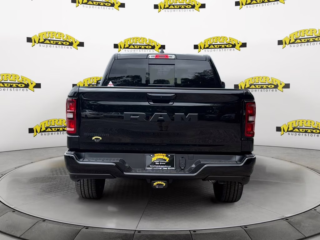 2026 Diamond Black Crystal Pearlcoat Ram 1500 Big Horn/Lone Star RWD Truck