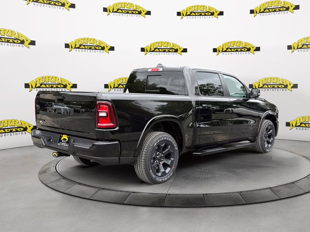 2026 Diamond Black Crystal Pearlcoat Ram 1500 Big Horn/Lone Star RWD Truck