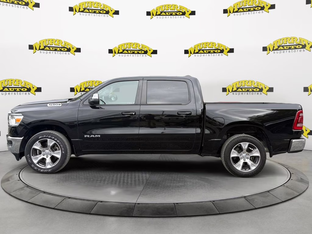 2024 Diamond Black Crystal Pearlcoat Ram 1500 Laramie RWD Truck