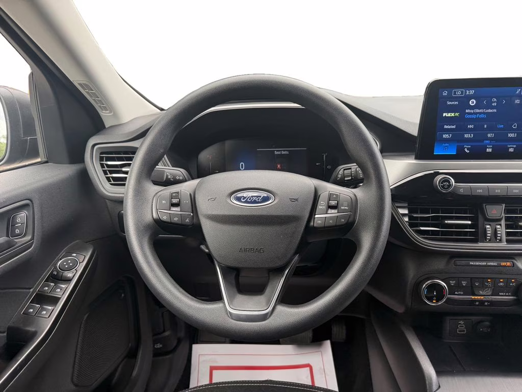 2025 Gray Metallic Ford Escape Active FWD SUV