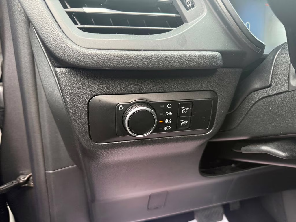 2025 Gray Metallic Ford Escape Active FWD SUV