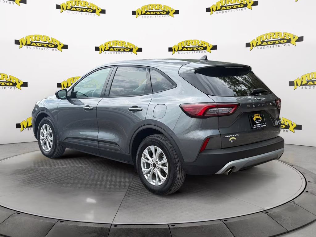 2025 Gray Metallic Ford Escape Active FWD SUV