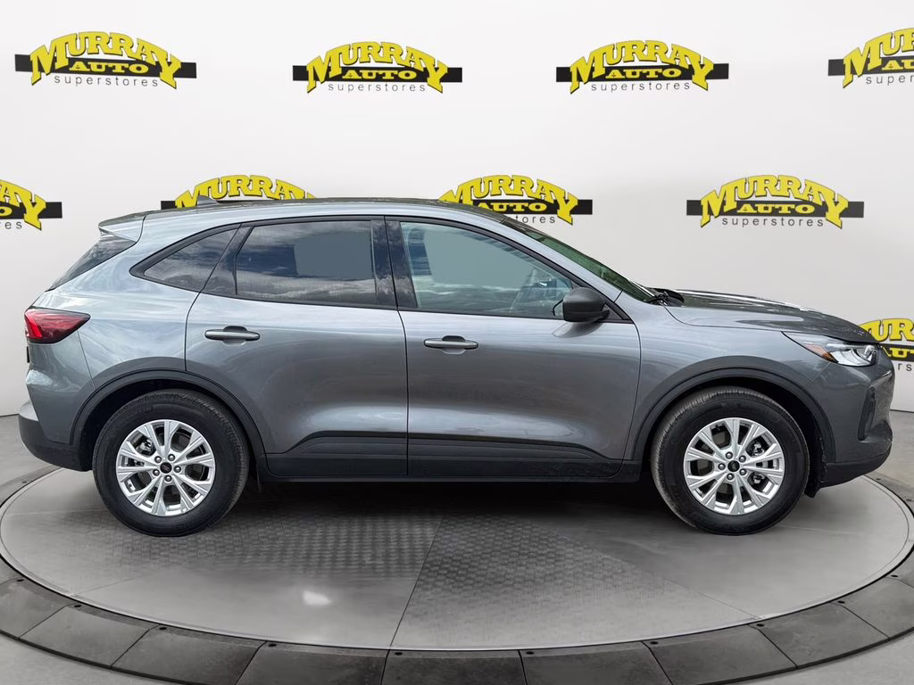 2025 Gray Metallic Ford Escape Active FWD SUV