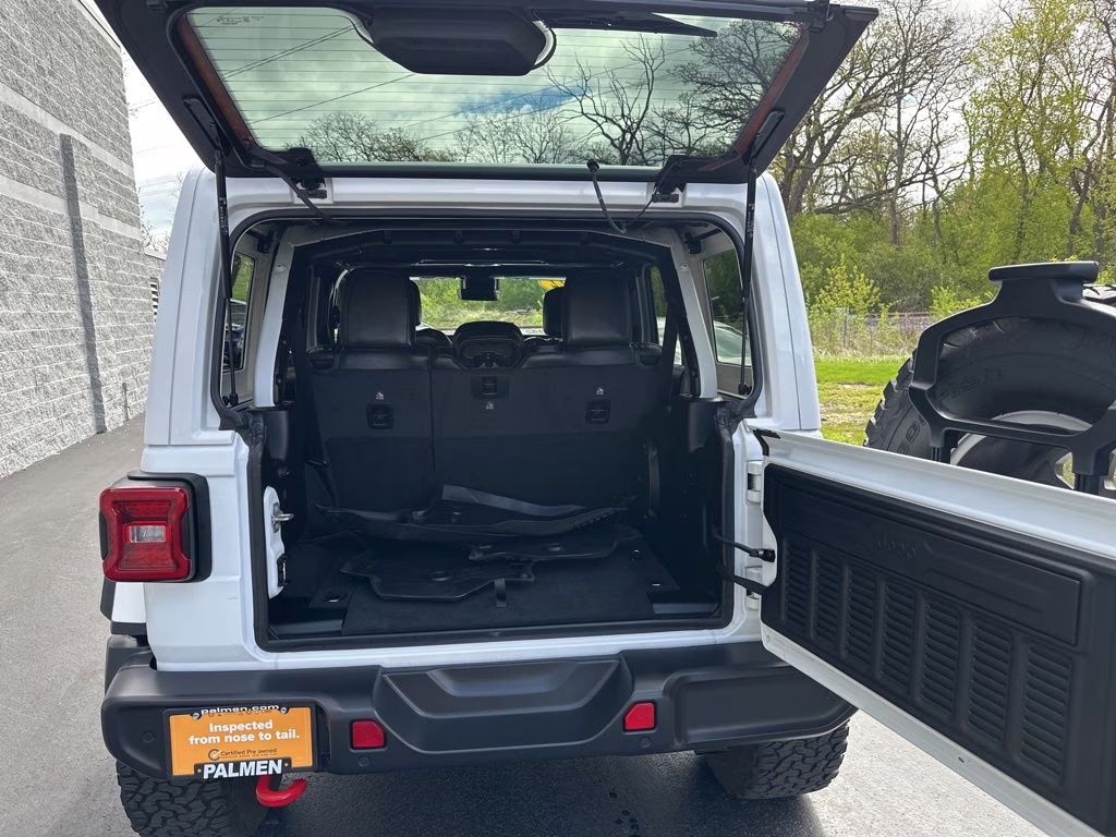 2022 Bright White Clearcoat Jeep Wrangler Unlimited Rubicon 4X4 SUV