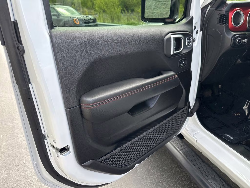 2022 Bright White Clearcoat Jeep Wrangler Unlimited Rubicon 4X4 SUV