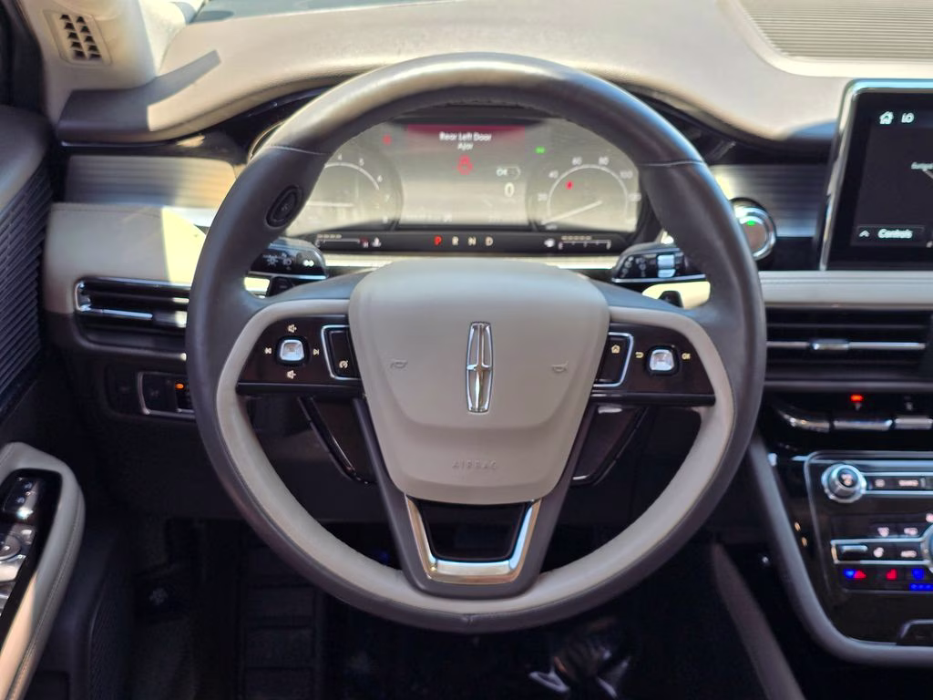 2022 Black Metallic Lincoln Corsair Standard FWD SUV