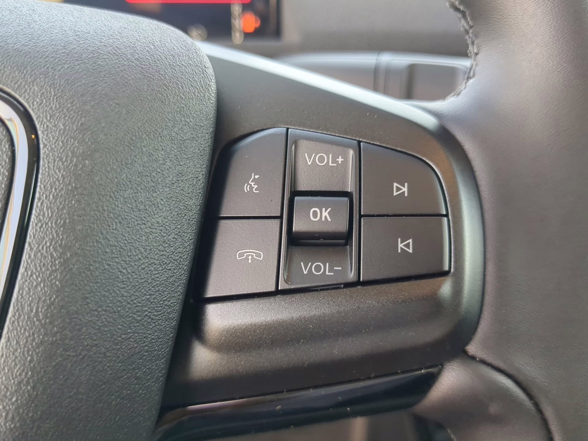 2026 Glacier Gray Metallic Tricoat Ford Mustang Mach-E Select RWD SUV
