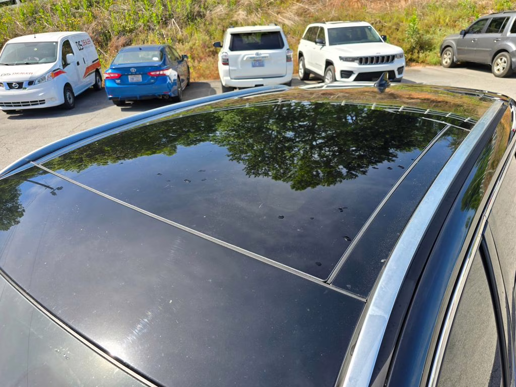 2022 Black Metallic Lincoln Corsair Standard FWD SUV