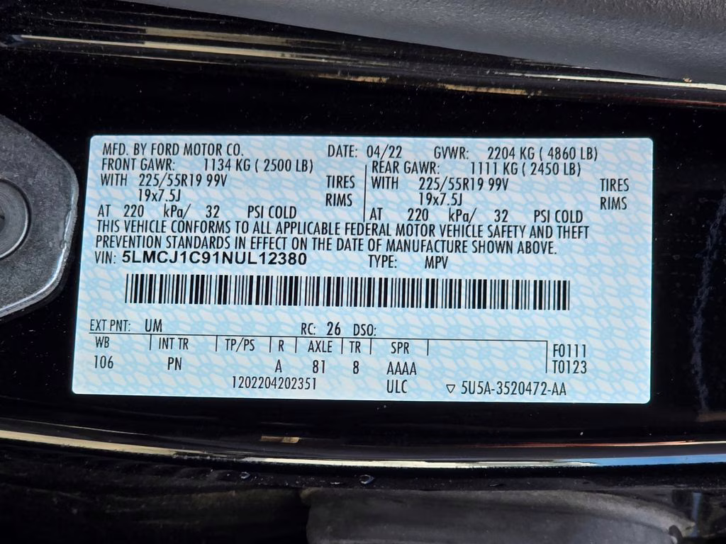 2022 Black Metallic Lincoln Corsair Standard FWD SUV