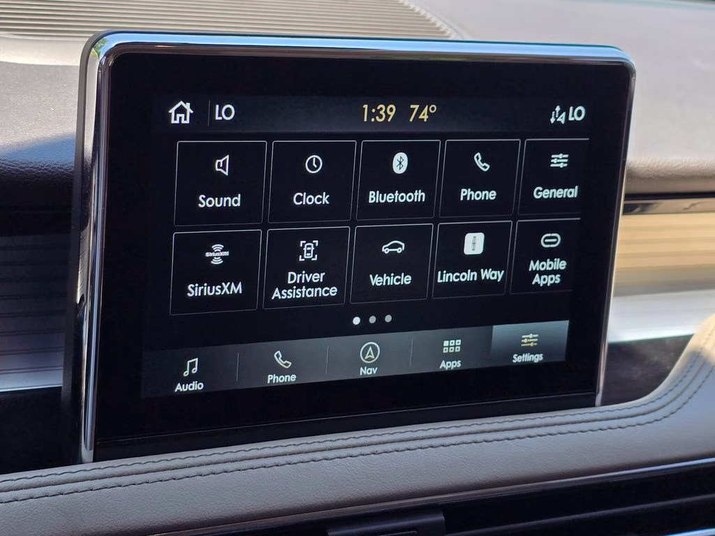 2022 Black Metallic Lincoln Corsair Standard FWD SUV