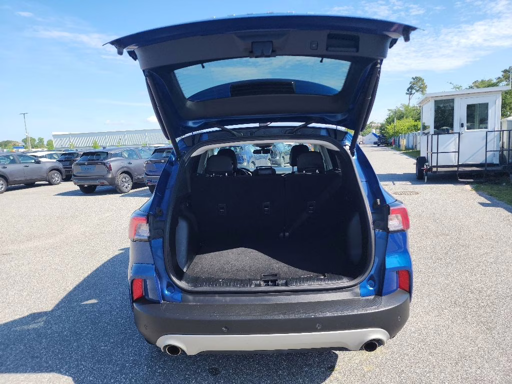 2022 Blue Ford Escape SEL AWD SUV