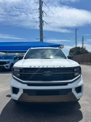 2026 Oxford White Ford Expedition King Ranch 4X4 SUV