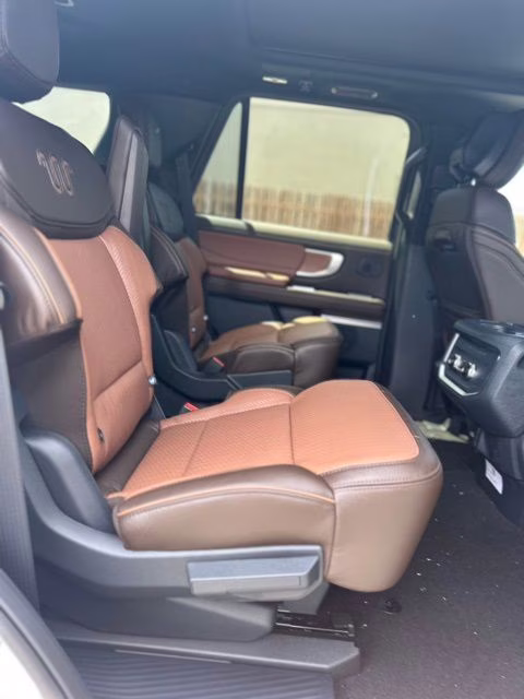 2026 Oxford White Ford Expedition King Ranch 4X4 SUV
