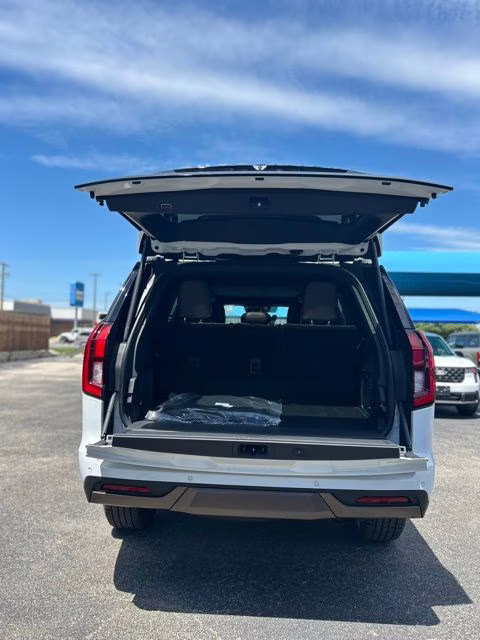 2026 Oxford White Ford Expedition King Ranch 4X4 SUV