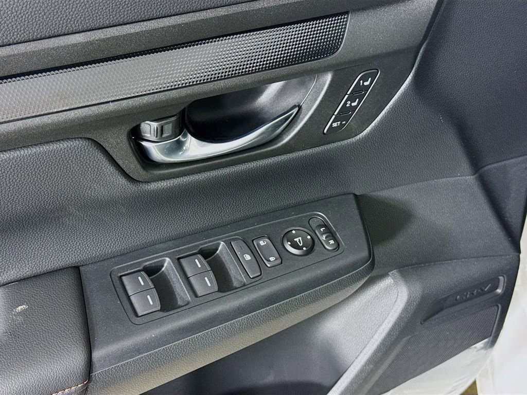 2026 Platinum White Pearl Honda CR-V Hybrid Sport-L FWD SUV