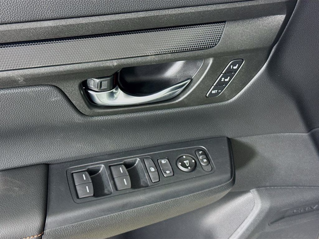2026 Platinum White Pearl Honda CR-V Hybrid Sport-L FWD SUV