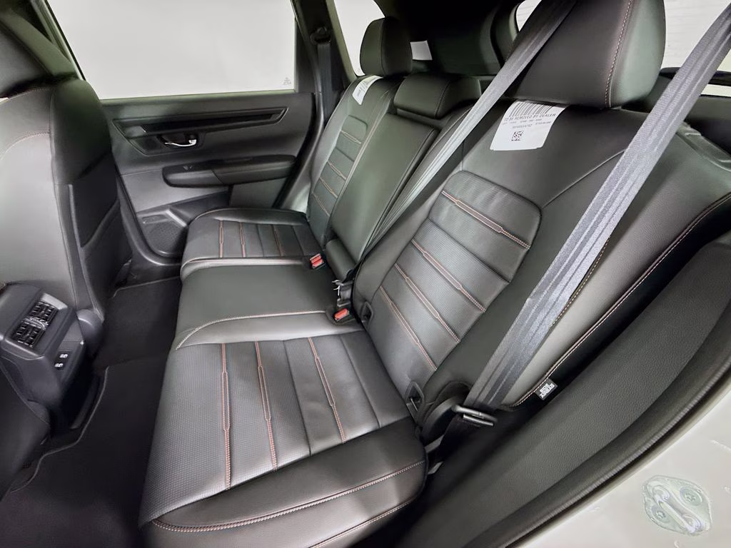 2026 Platinum White Pearl Honda CR-V Hybrid Sport-L FWD SUV