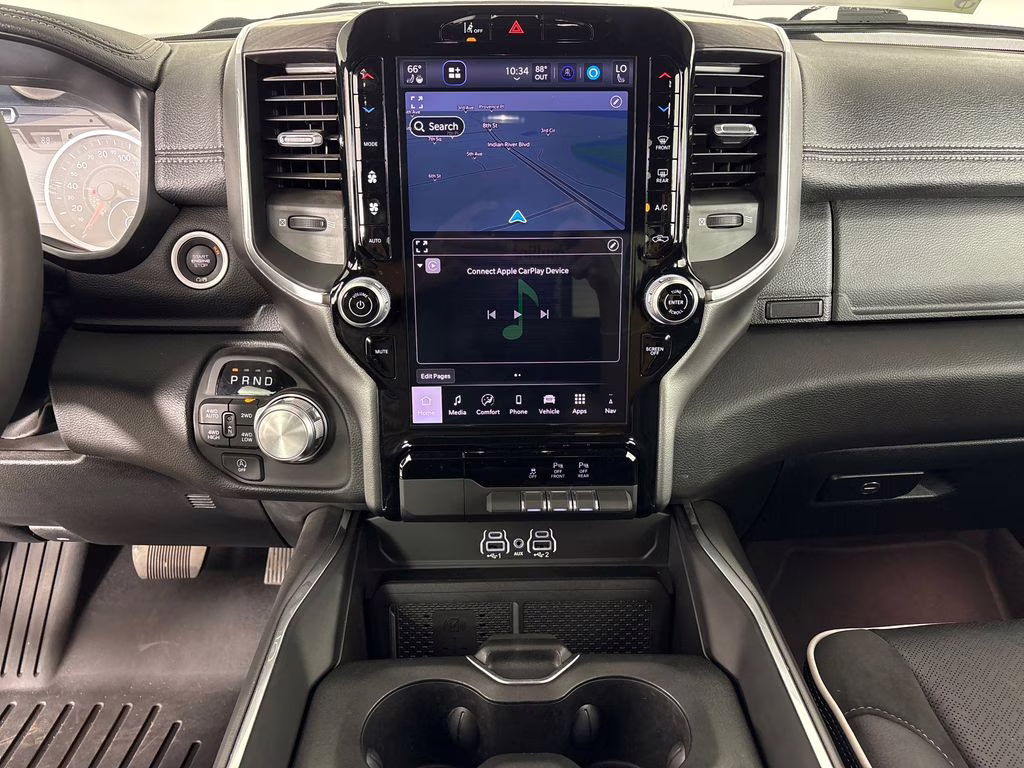 2026 Diamond Black Crystal Pearlcoat Ram 1500 Laramie 4X4 Truck