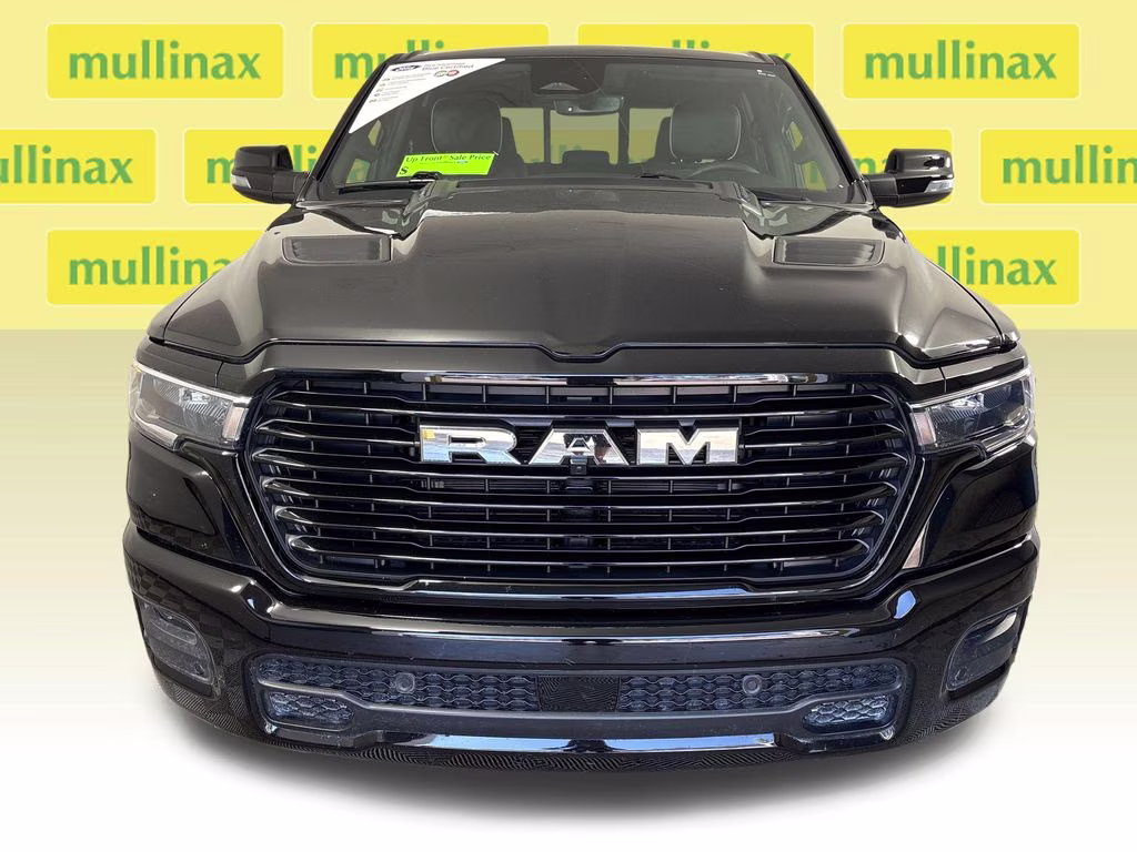 2026 Diamond Black Crystal Pearlcoat Ram 1500 Laramie 4X4 Truck